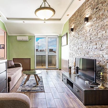 Apartments “U Prawnika” Лвив Екстериор снимка