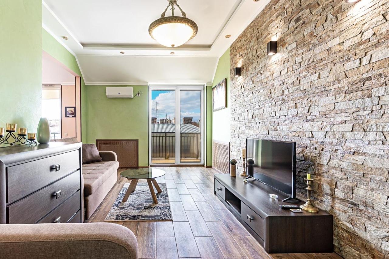 Apartments “U Prawnika” Лвив Екстериор снимка