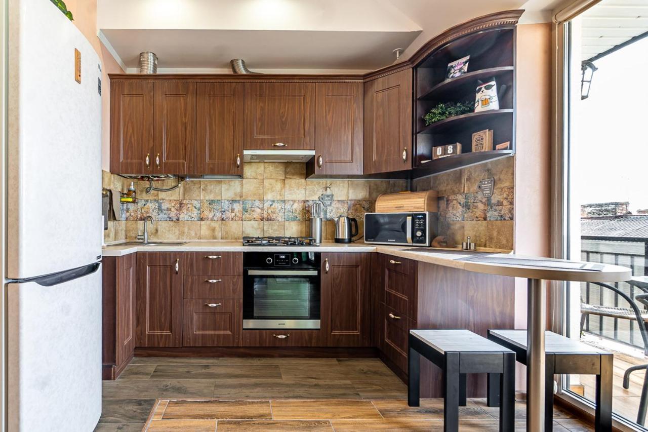 Apartments “U Prawnika” Лвив Екстериор снимка