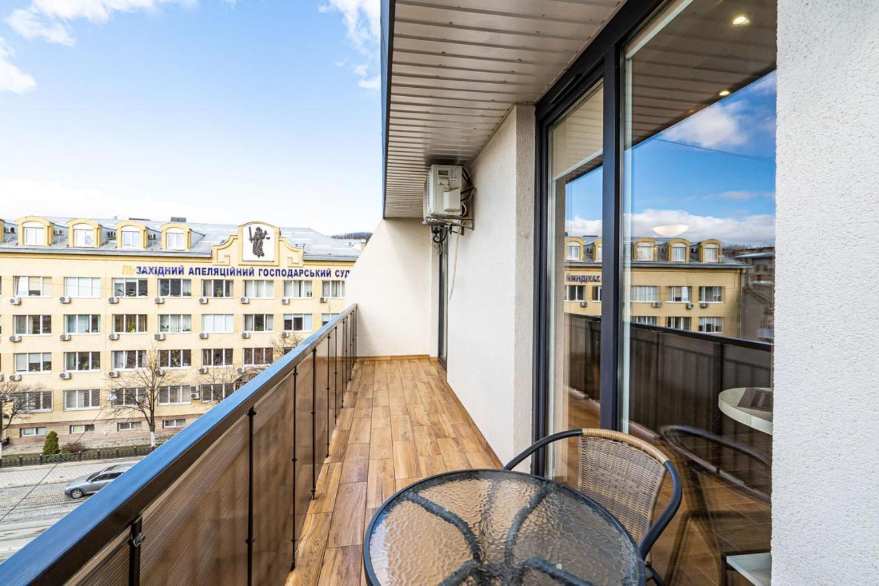 Apartments “U Prawnika” Лвив Екстериор снимка